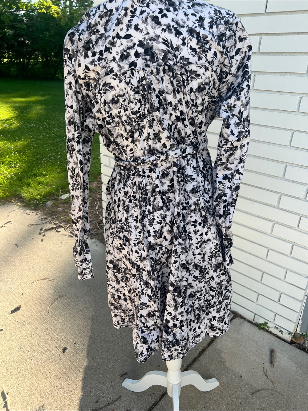 Torrid  Poplin black and white floral Mini Shirtdress sz 10 -Torrid 00 - Picture 7 of 10